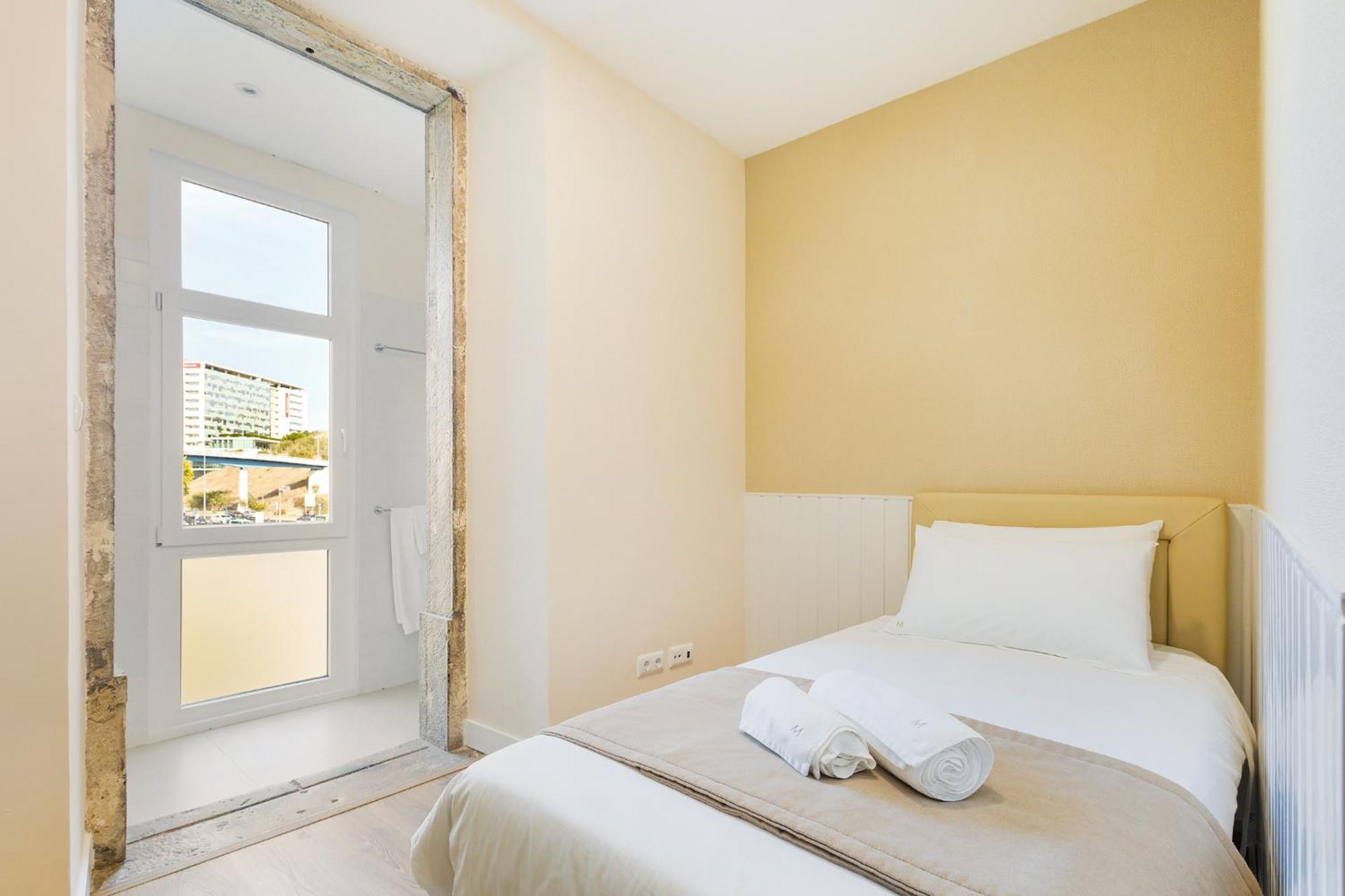 Appartamento Metropolitan Living Lisbon - Campolide Esterno foto